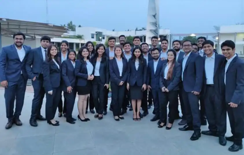 Akarsha Pandey Akarsha Pandey