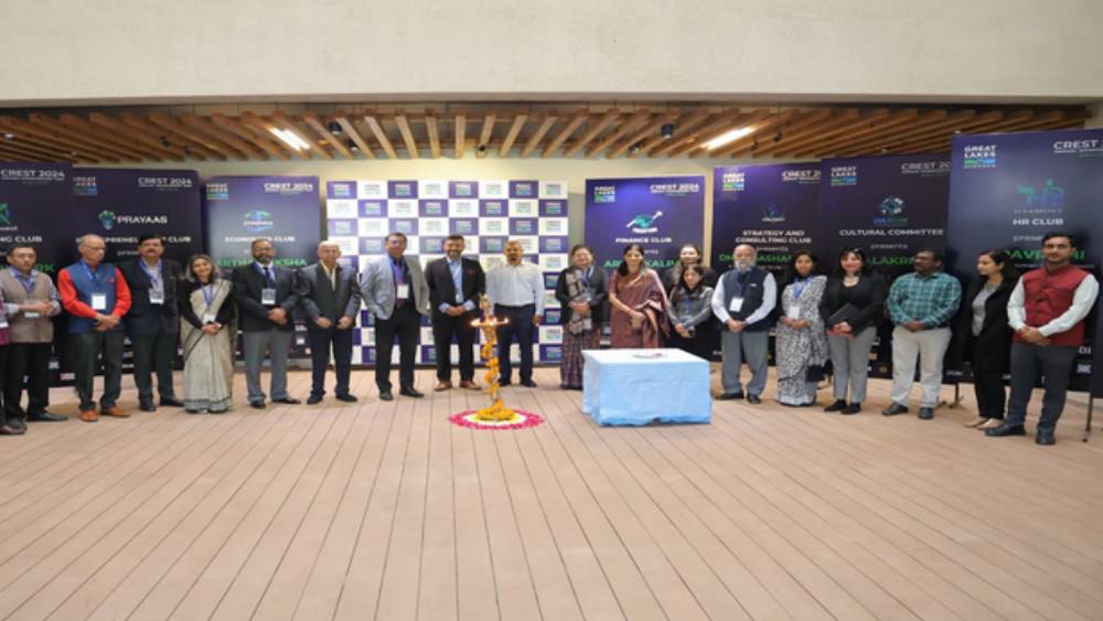 Clubs and Committees at Great Lakes